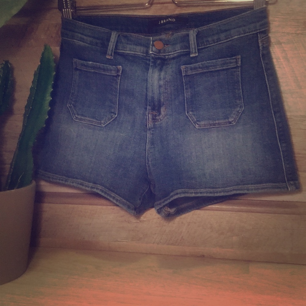 JBRAND FRONT POCKET JEAN SHORTS